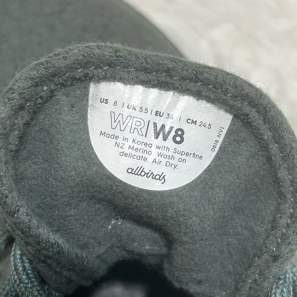 AllBirds  Women's Wool Runner Green Size 8 - Picture 8 of 10